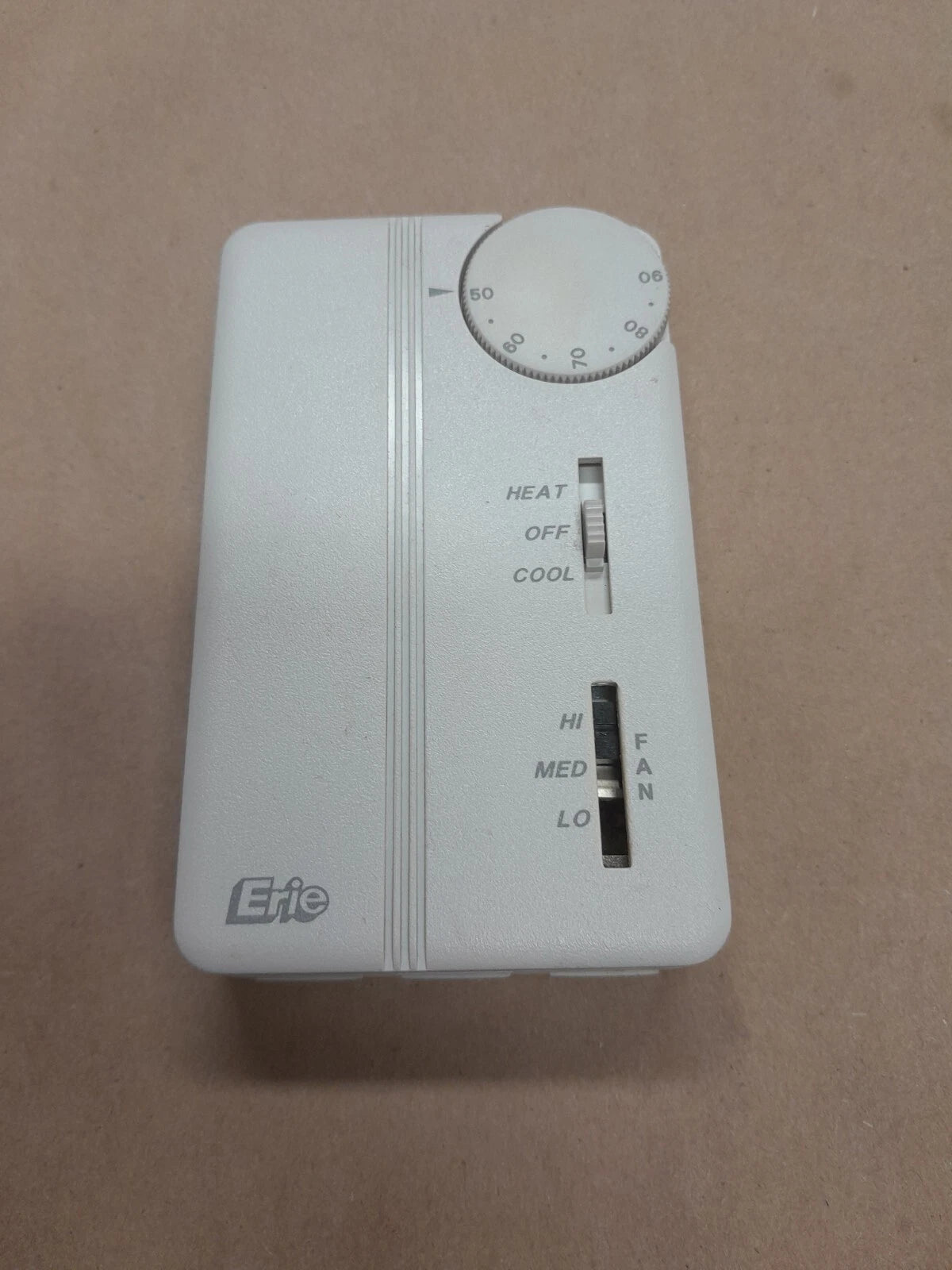 Erie TA157-002 - Microprocessor Thermostat, Manual, Heat/Off/Cool