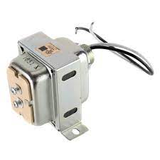 Honeywell AT72D1089 - Transformer, 120v Primary to 24v Secondary, 40va, 4"x4" Plate Mounted, Nema Type D, 9" Leadwires
