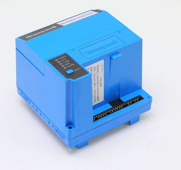 Honeywell RM7895C1012 - Burner Control