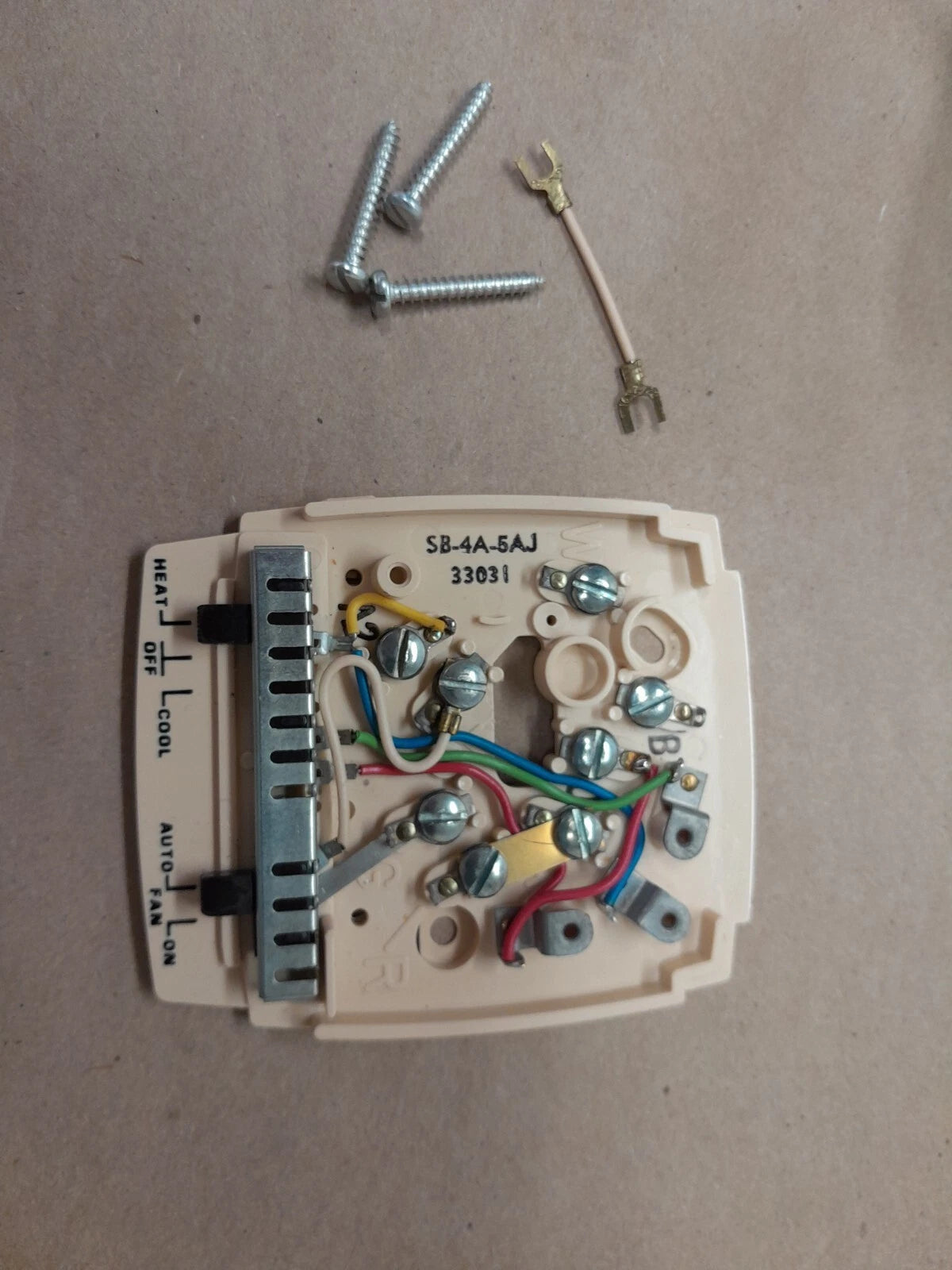 Robertshaw DA490-400 - Universal Subbase Kit