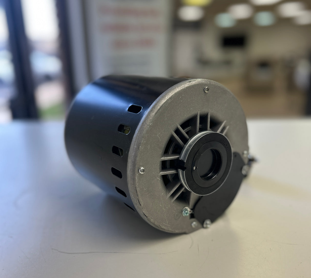 Champion 110447 - MOTOR - RESILIENT - (1/2 HP, 115V, 2 SP, 1725/1140 RPM) 1/2" SHAFT