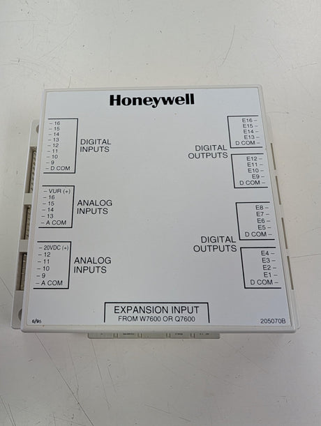 Honeywell W7601B2004 Expansion Module